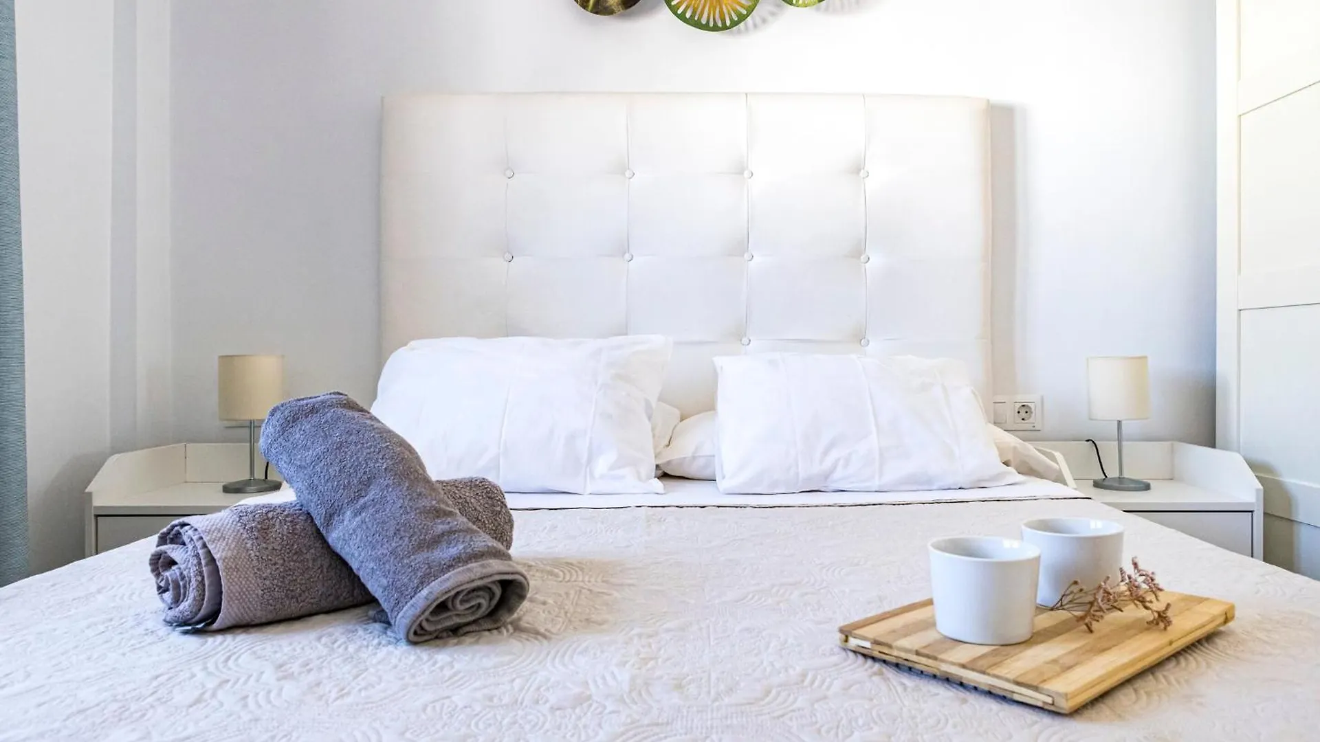 Malaga Beach Apartment contacts