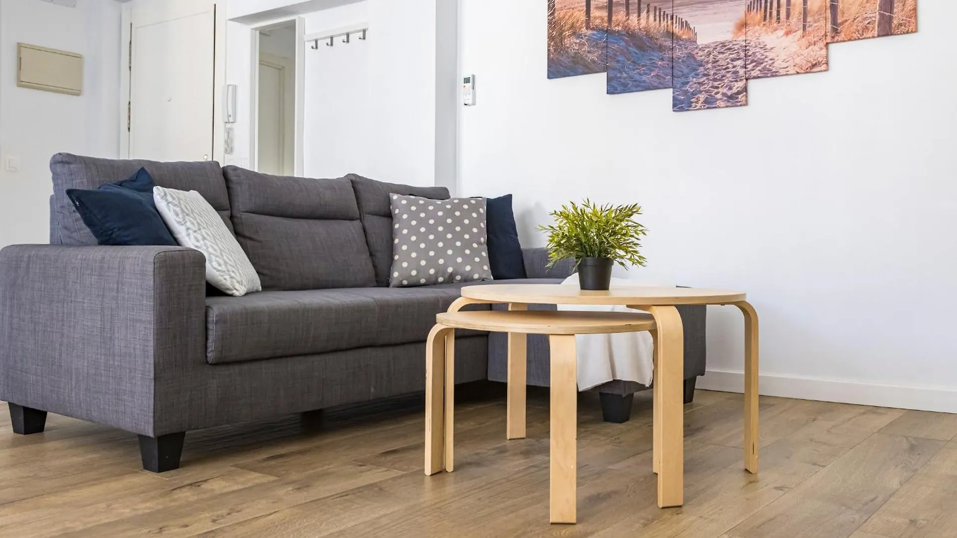 Malaga Beach Apartment 0*,  Spain