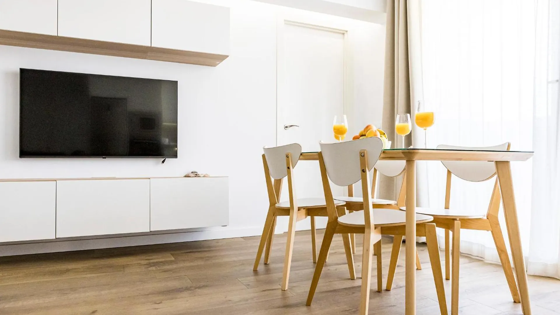 Malaga Beach Apartment