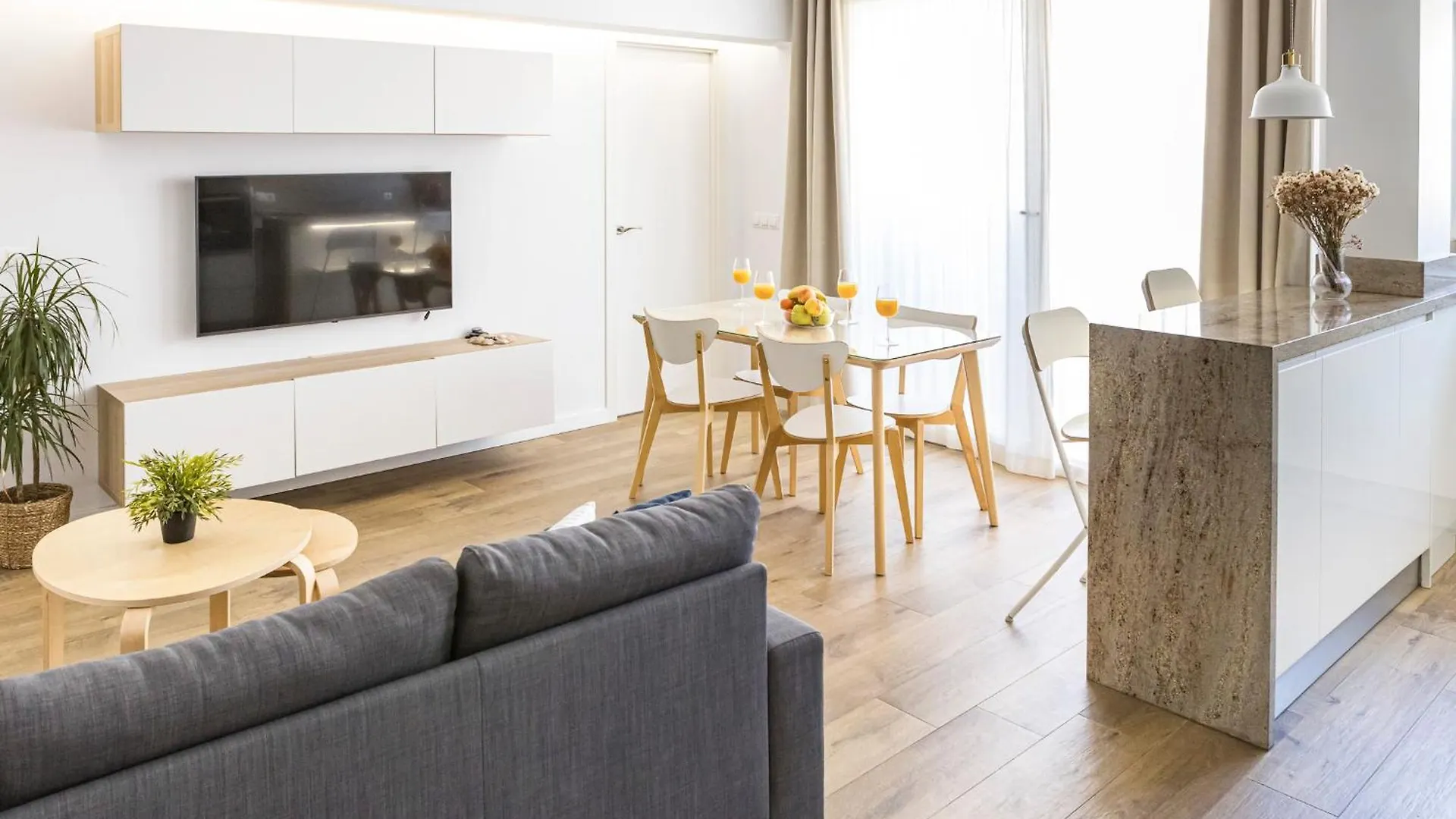 Malaga Beach Apartment Spain