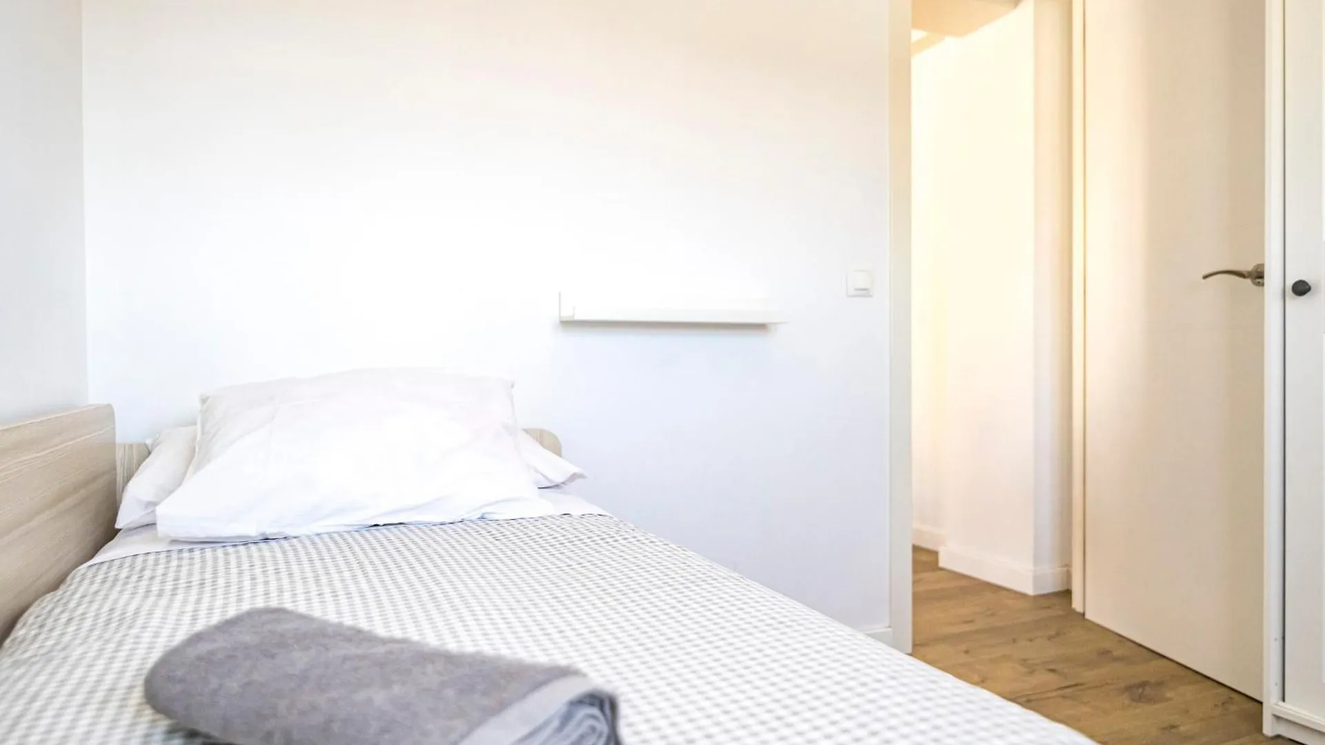 Malaga Beach Apartment Spain