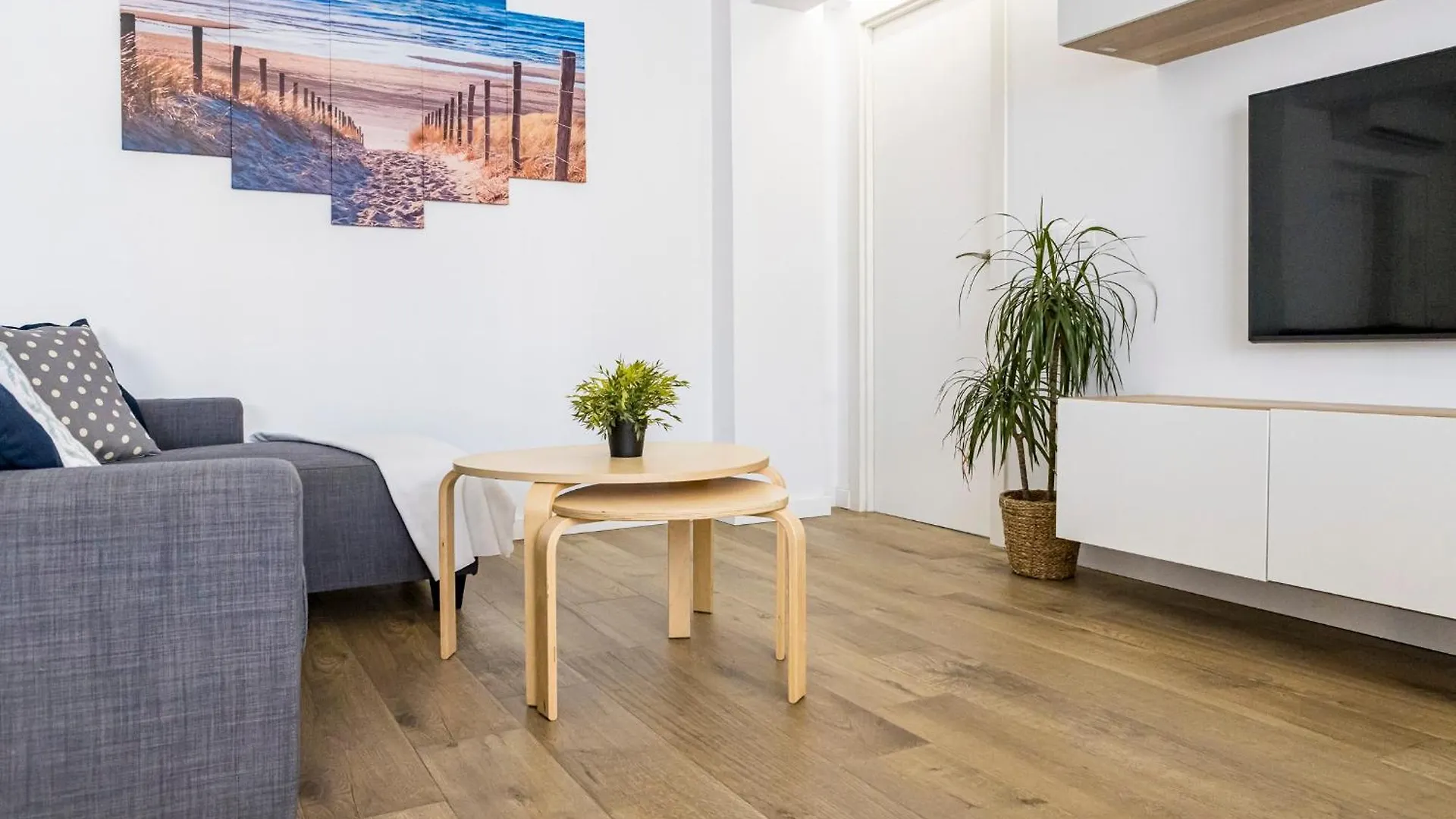 Malaga Beach Apartment